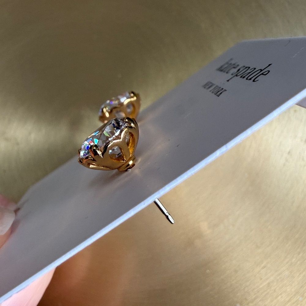 NWT Kate Spade That Sparkle Gold & Clear Crystal Sparkly Stud Earrings - Picture 2 of 3